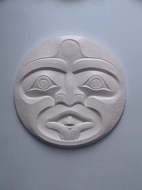 Moon panel carving
